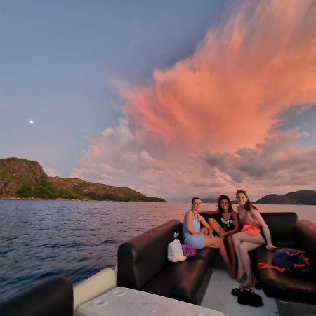Mirella Villa Ocean View Villa Anse Volbert Village Екстериор снимка
