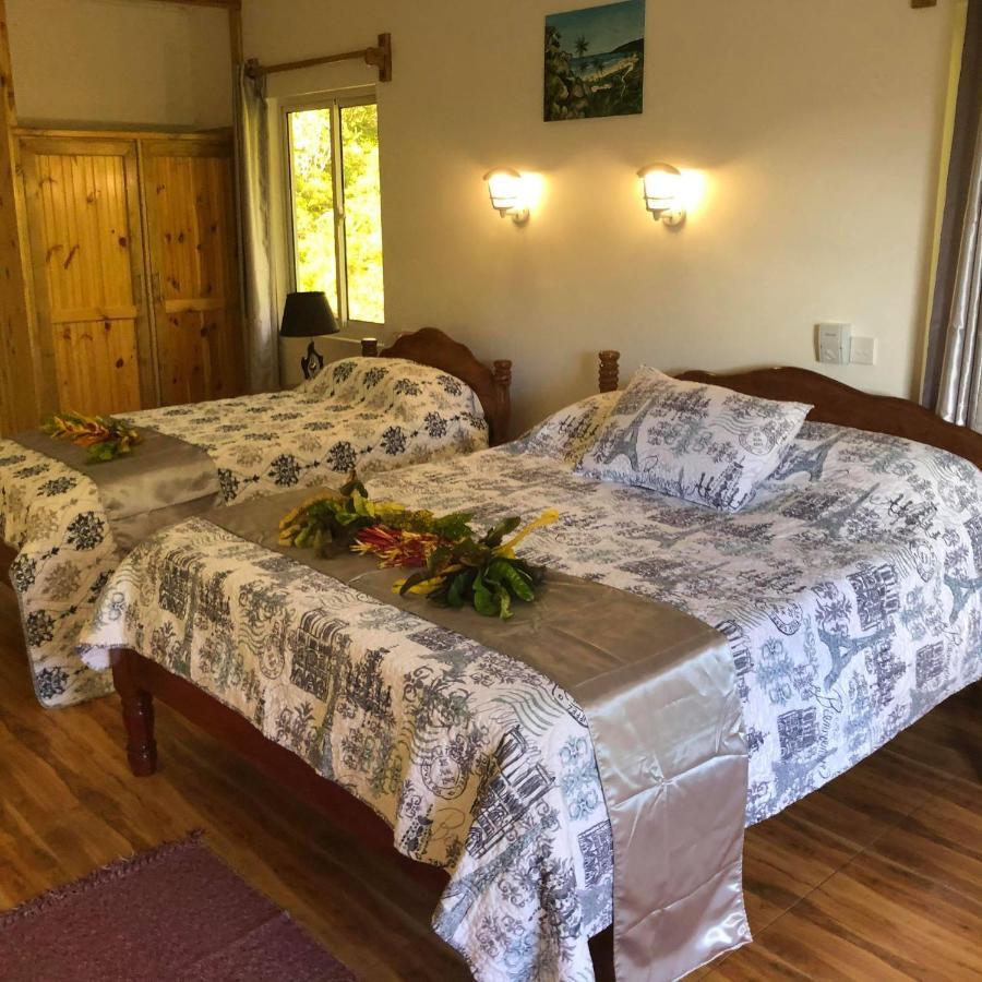 Mirella Villa Ocean View Villa Anse Volbert Village Екстериор снимка